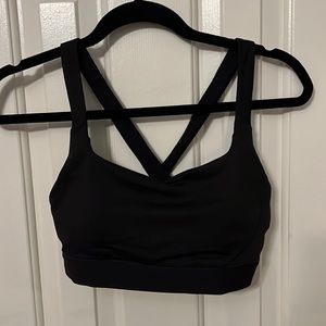 Patagonia Black Sports Bra with removable pads - Large